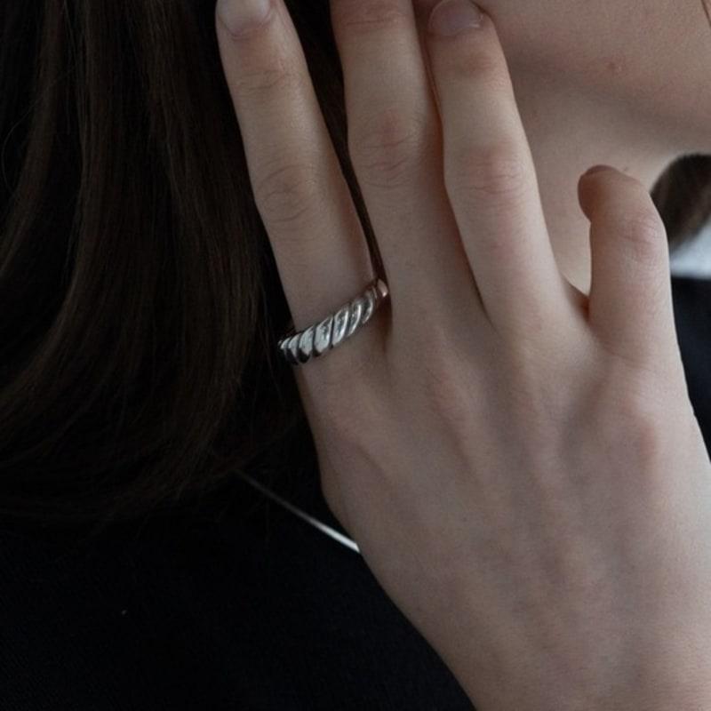BEFORE MOONRISE [Silver 925] Twisted Bold Ring SR206