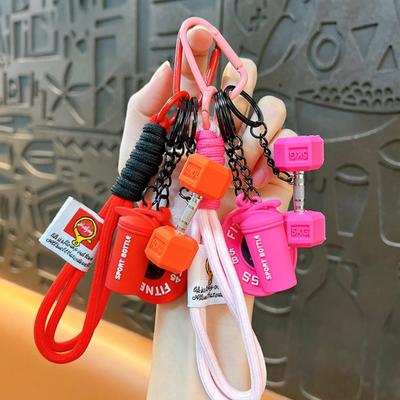 Sleutelhanger Hanger Multifunctionele Draagbare Sleutelhanger met Geweven Lanyard Waterfles Dumbbells Barbell Platen Fitness Hanger Sport Accessoires