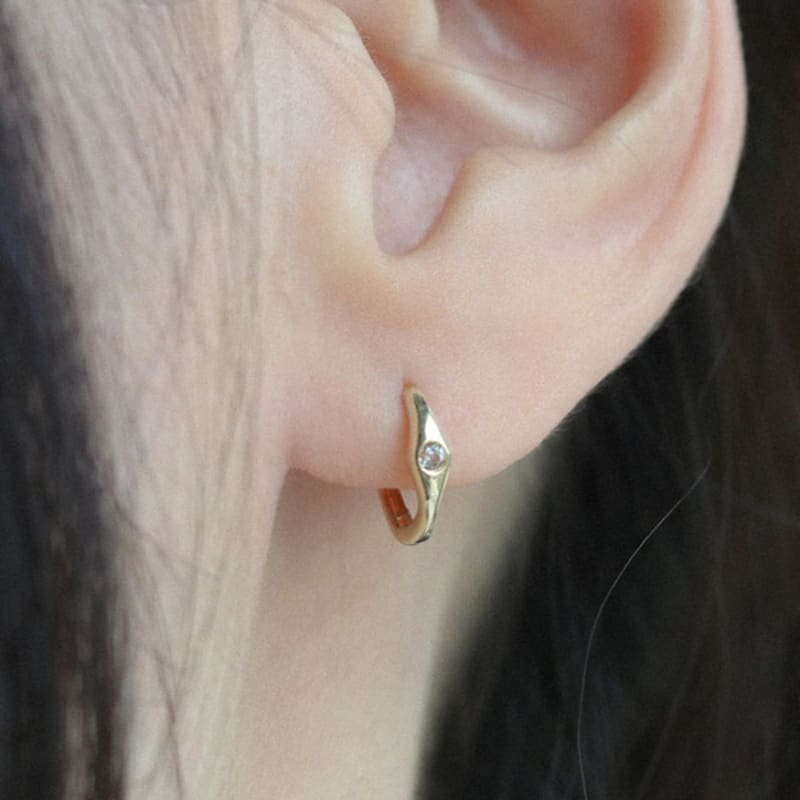 Youngglow 14k Middle Cubic Point One Touch Ring Earring