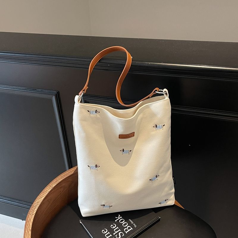

Embroidered Sausage Dog Canvas Bag Women Summer Large Capacity Underarm Commuter Bag All-Match Student Class Shoulder Tote Bag White