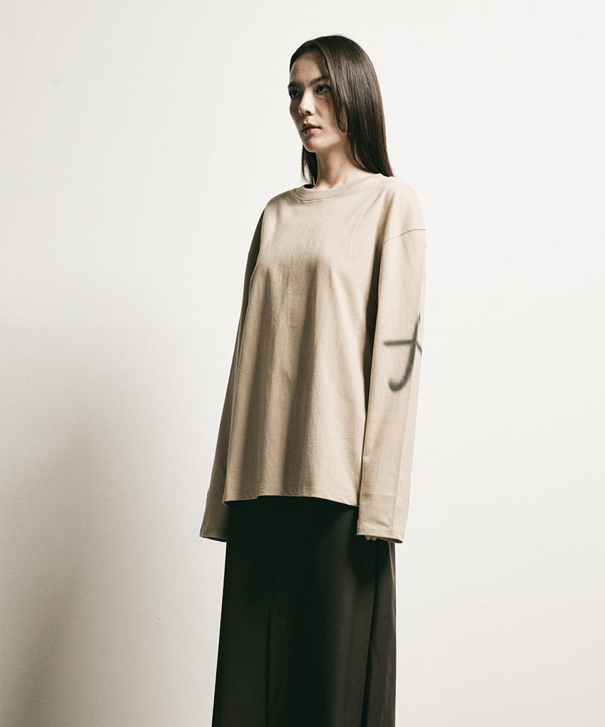 FFEFF STUDIO Cross F Long Sleeve T-Shirt (Beige)
