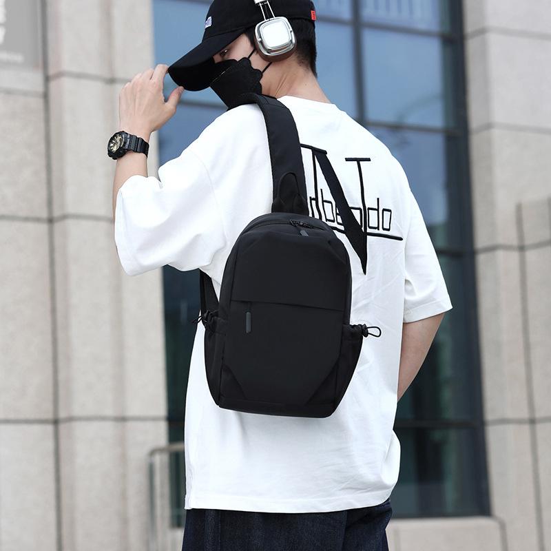 New Chest Bag for Men, Lightweight and Large Capacity Commuting Shoulder Bag, Casual Solid Color, Simple Handheld Crossbody Bag, Trendy