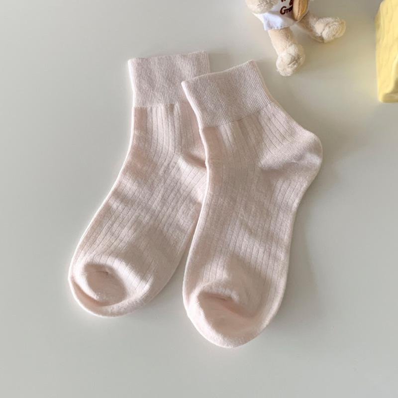 Women's Spring and Summer Thin Vertical Stripe Low Top Socks