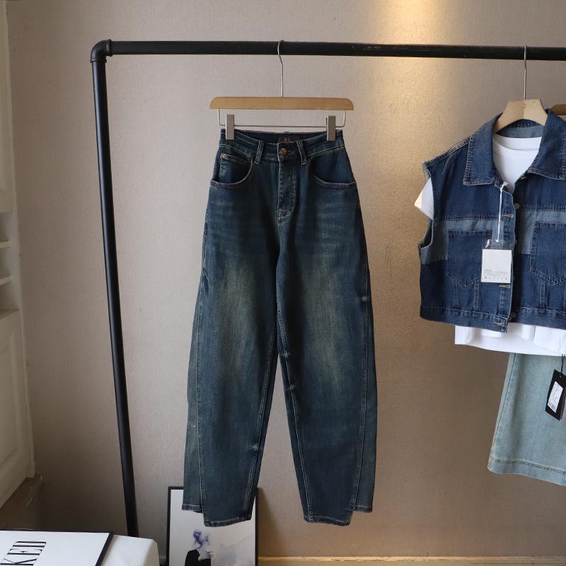 

2025 Корейский стиль Высокая талия Облегающие Текстурированные Нишевые Джинсы-бананы для Женщин S темно-синий