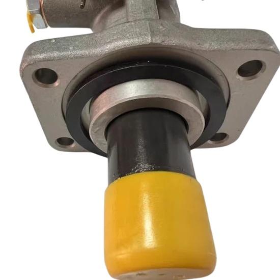 1pcs Brake master cylinder, Foton Aumark truck 1105935500013