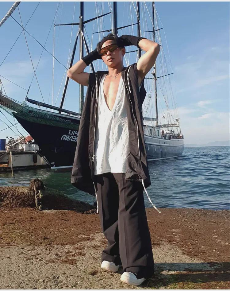 SUBHUMAN Men's Spring/Summer Dark Knitted V-Neck Sleeveless Tank Vest - Couple's Style