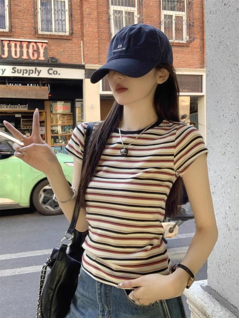 Women's Summer Retro Chic Striped Color-Block Slim-Fit T-Shirt with Short Sleeves