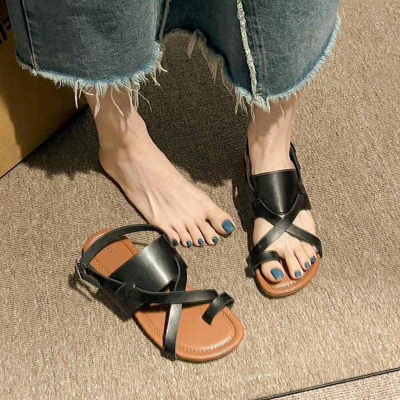 Fashion Women's Casual Flat Sandals Clip Toe Design Trend Brown Comfortable Roman Shoes Summer Wear Sandals Every Day Zapatos De Mujer