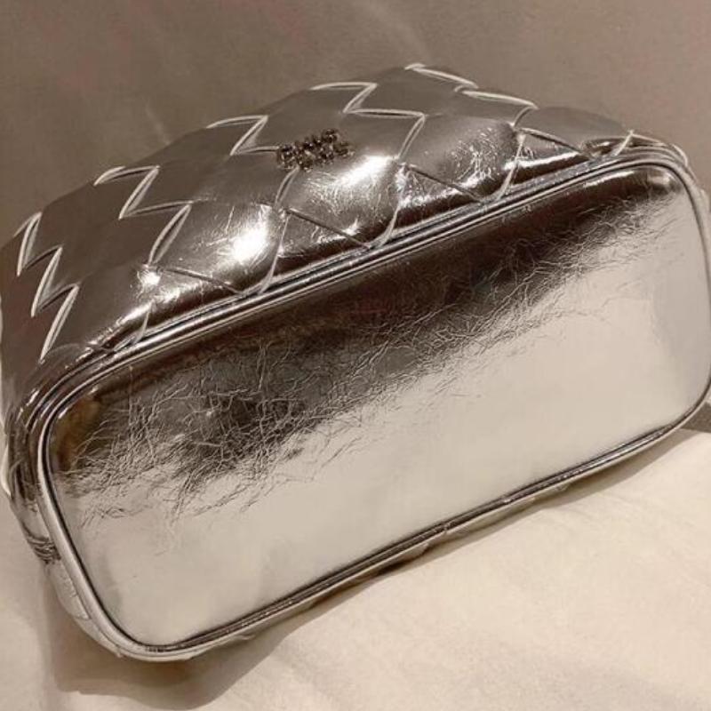 Torby na ramię Nowa Mała Kwadratowa Torba Torby Damskie Zaawansowane Srebrne Retro Moda Jednolity Kolor Trend Rekreacyjne Wszechstronne Torby Crossbody