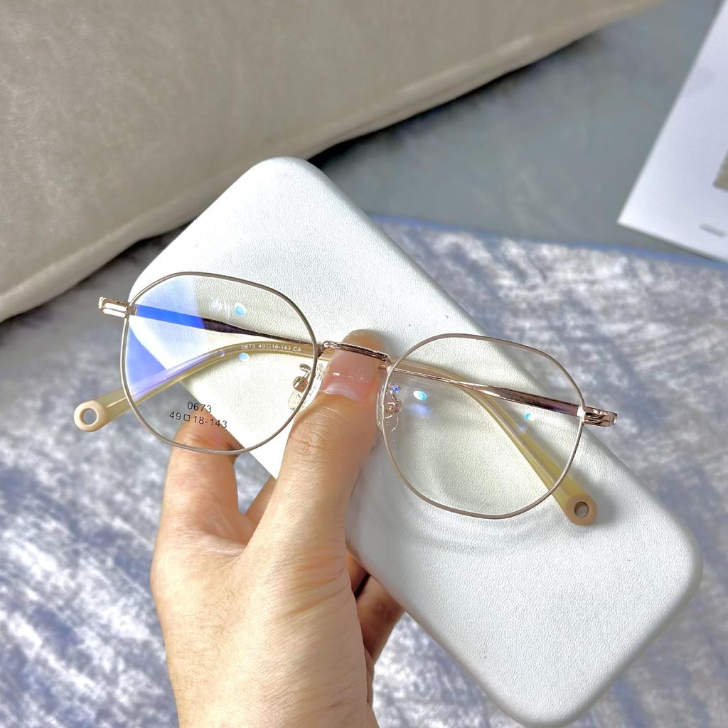 Xiaohongshu Trendy Memory Metal Eyeglasses Frame - Small Round Shape for a Bare Face Look, Can Accommodate Myopia Lenses