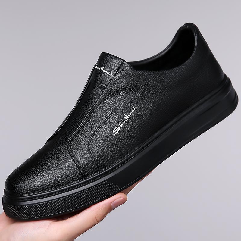 Fashion Summer Men Casual Shoes Soft Leather Mens Tenis Masculino Slip on Boat Shoes Leisure Walk Skateboard Footwear All-match Sneakers