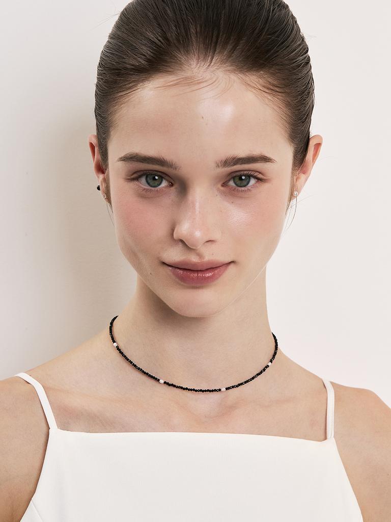 Hei Rice Pearl Bead Necklace (Red/Black)