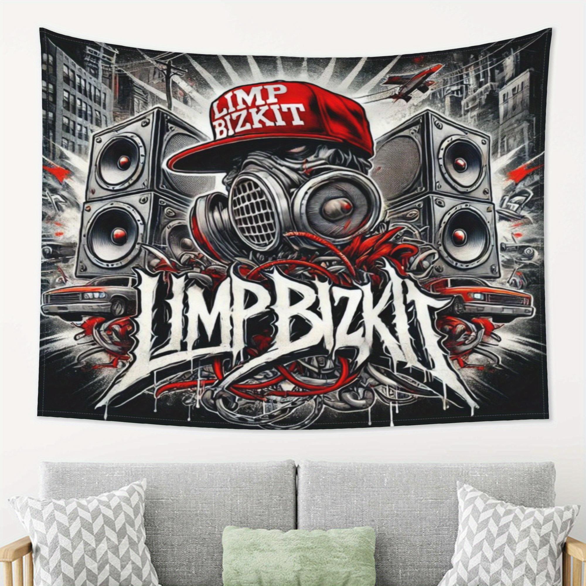 

Гобелен с городским искусством Limp Bizkit, посвященный рок-группе, с смелым дизайном в стиле граффити. Идеально подходит для декора спальни и гостиной 74x94cm(29x37in)