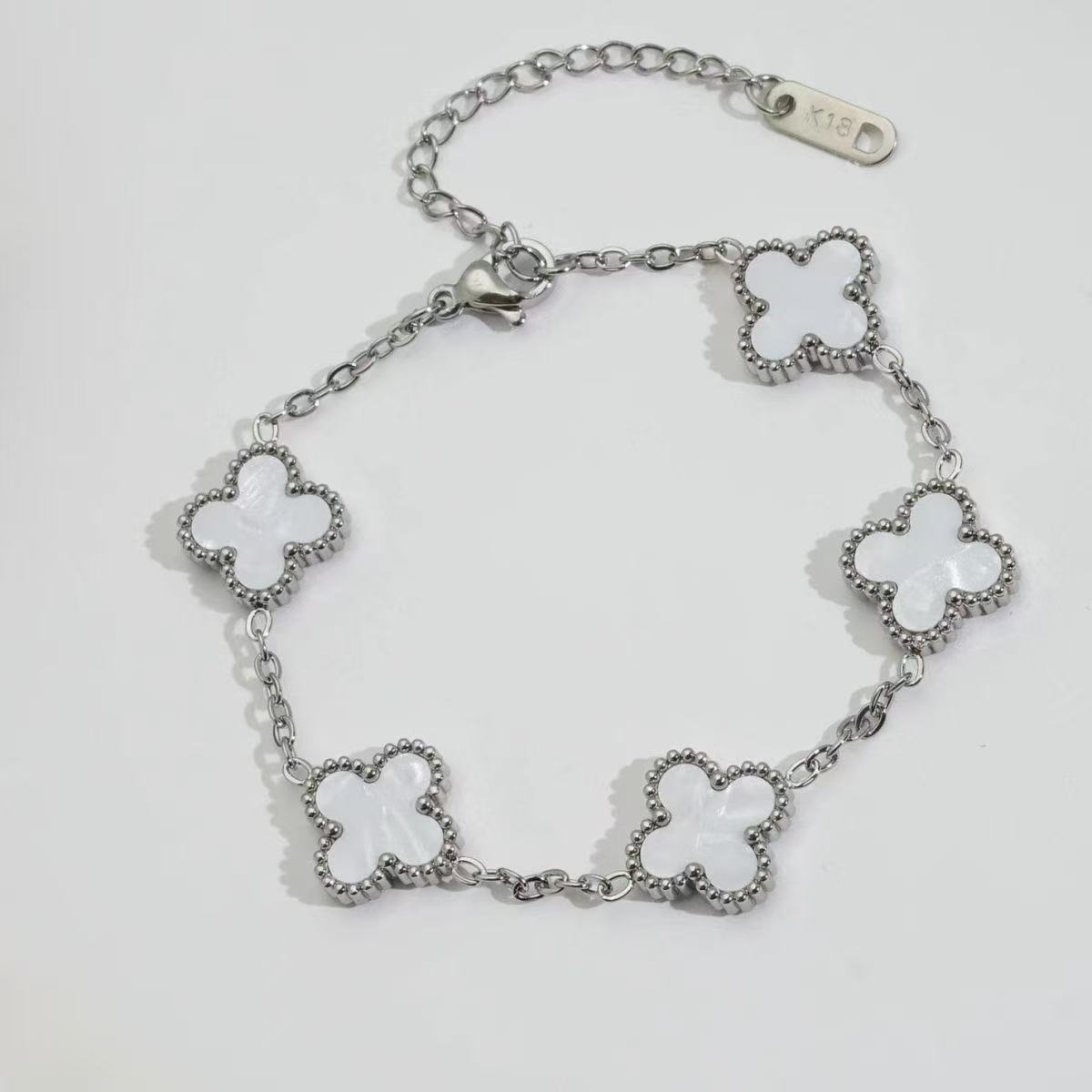

Модный браслет-цепочка из титановой стали с клевером, роскошный подарок на День святого Валентина и День матери белый