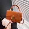Women's Retro-Style Versatile Solid Color Handbag - High-End Feel, Fashionable Crossbody/Shoulder Bag for Commuting 2026.