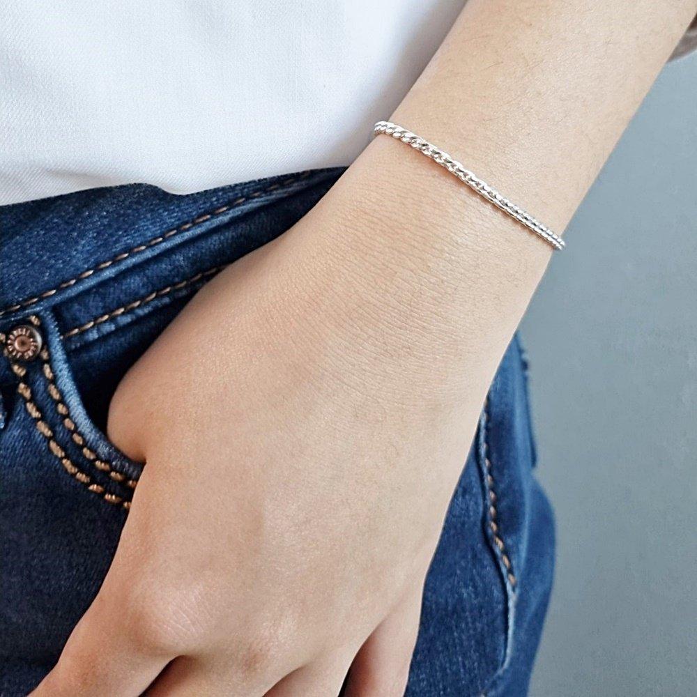 Curved Round 2mm Silver Bracelet for Men and Women 925 Silver Thin Birthday Gift