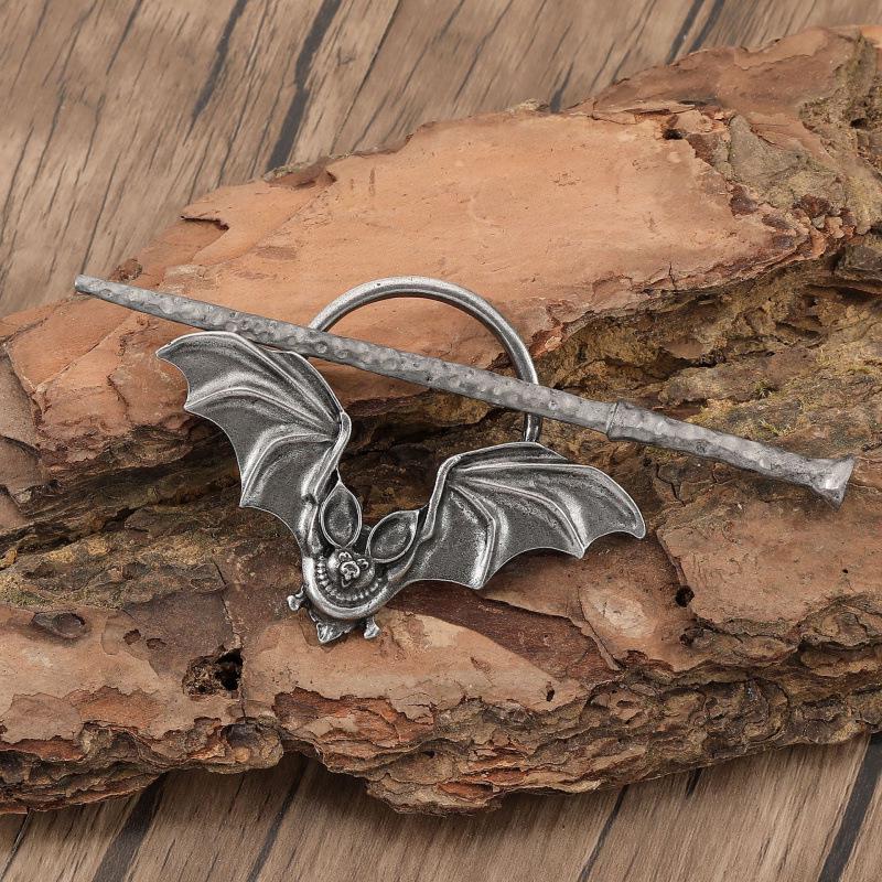 Viking-Inspired Retro Bat Hairpin - Trendy Norwegian Style Party Accessory