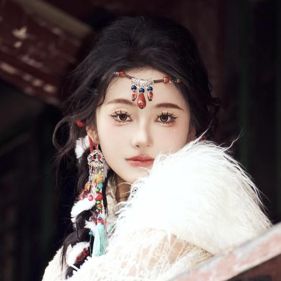 Bohemian Princess Tassel Forehead Pendant - Exotic Ethnic Style Hair Accessory