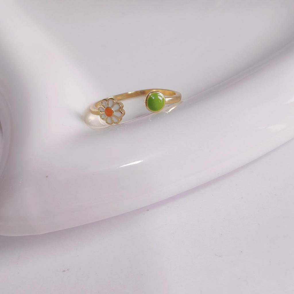 Summer Fresh Daisy Drop Ring: Versatile, Stylish Korean Design for Women
