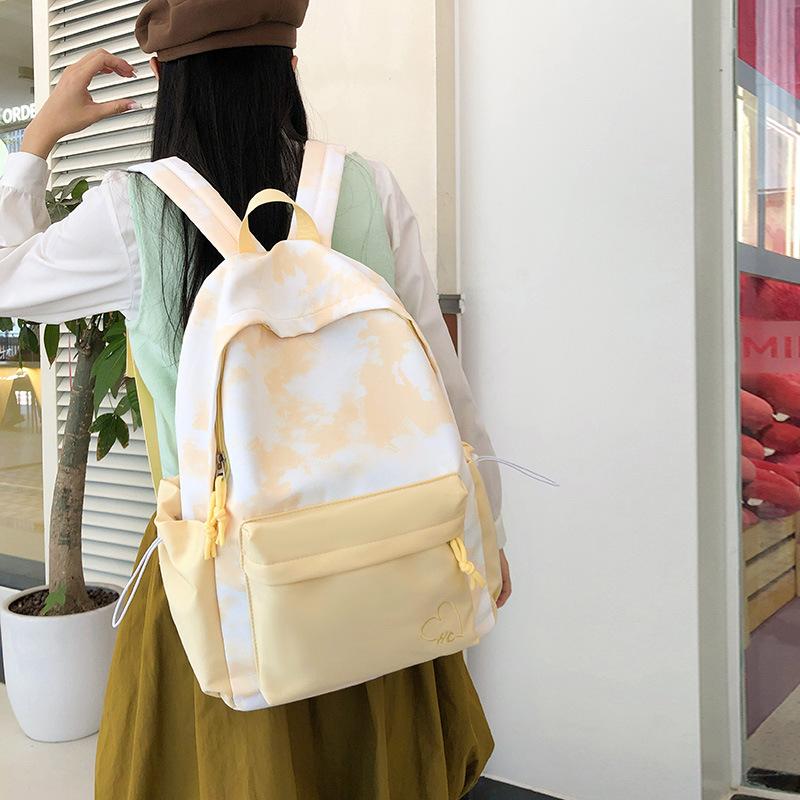 Autumn and Winter High-Value Fresh Color-Block Cloud Backpack for Girls and Boys, Casual Double-Shoulder Bag for Primary and Secondary School