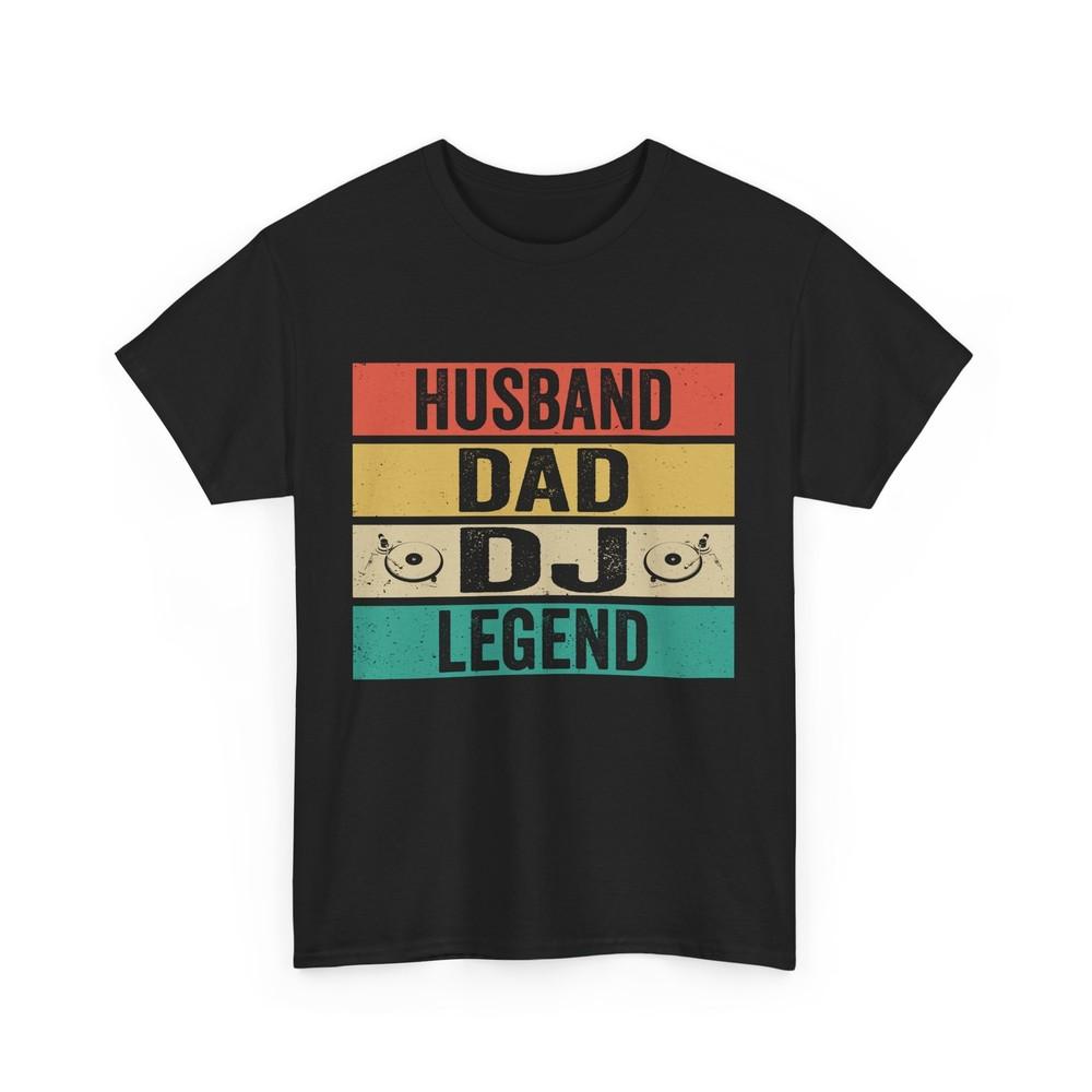 

Vintage Sports Car T-Shirt | Retro Classic Auto 70s 80s Tee | Racer Gift S