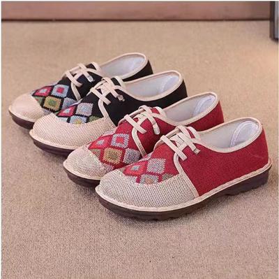 New Cloth Shoes Embroidered Women's Shoes Non-slip Soft-soled Shoes Retro Flat-soled Single Shoes