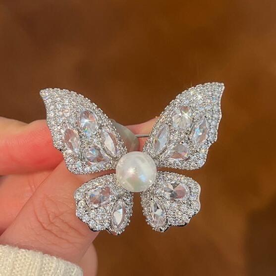 

Модная французская брошь-бабочка Xiaoxiangfeng, женская, защита от света, красота, легкая роскошь, высококлассная, универсальная булавка, аксессуары для костюма