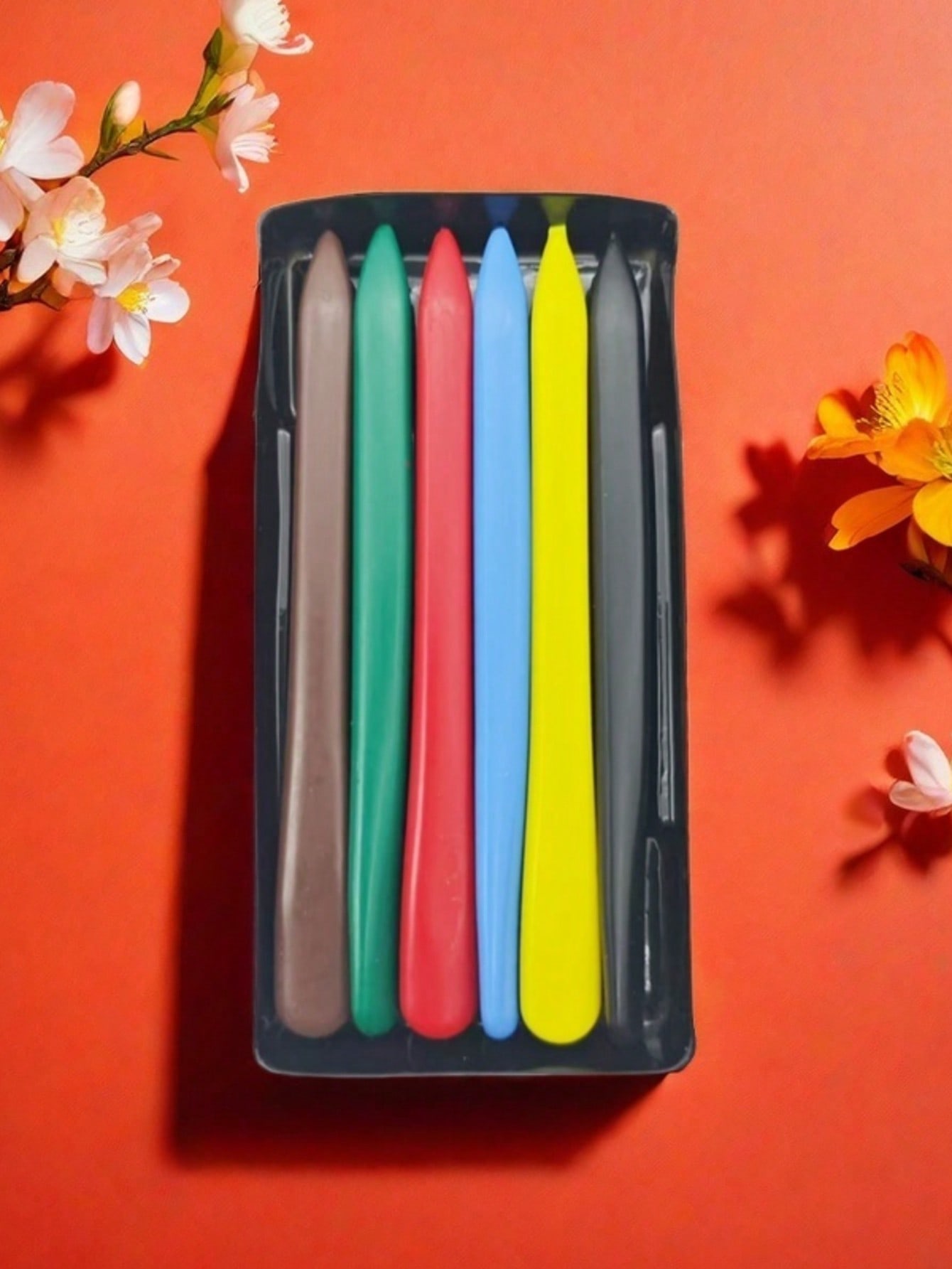 Non-Toxic Triangular Crayons, 6/12/24/36 Assorted Colors, Waterproof Non-Stick Washable Drawing Crayons with Storage Case, Gift