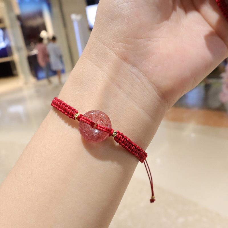 

Hand-woven natural strawberry crystal bracelet Bangles Women Fashion Jewelry accessories Gift