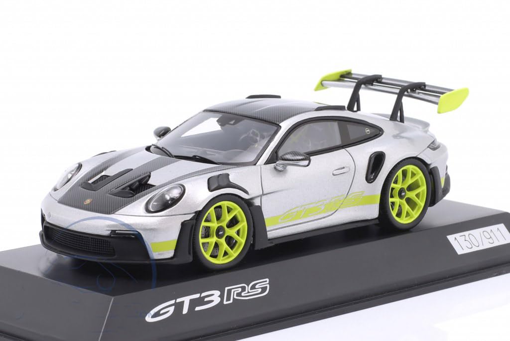 Модель от дилера 1/43 Porsche 911 992 GT3 RS Coupe 2022 Серебристый/Кислотно-зеленый 911 GT3 RS COUPE Ограниченная серия (911 единиц)