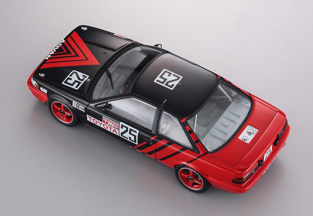 Hasegawa Historic Car Series Advan Corolla Levin AE92 1989 InterTEC Plastic Model Kit HC37 1/24