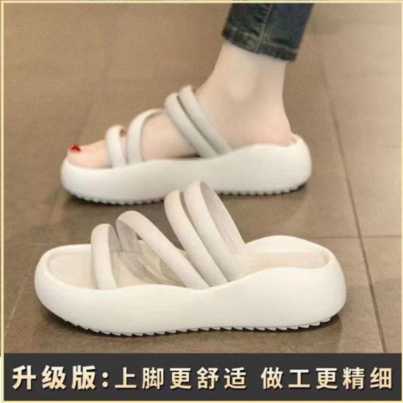 

Модные шлепанцы на толстой подошве с мягкой подошвой, женские, новые, летние, для улицы, с юбками, высококлассные, нескользящие, пляжные, прохладные шлепанцы 40-41 for 39-40 feet