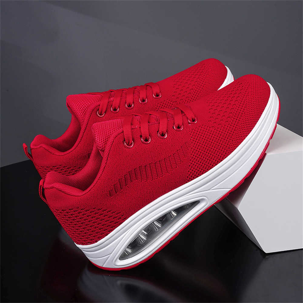 Fashion Mesh With Lacing Women's Shoes With Round Toe Casual Red Sneakers Golf 5 Sports Particular Sporty Pie Maker School Tnis