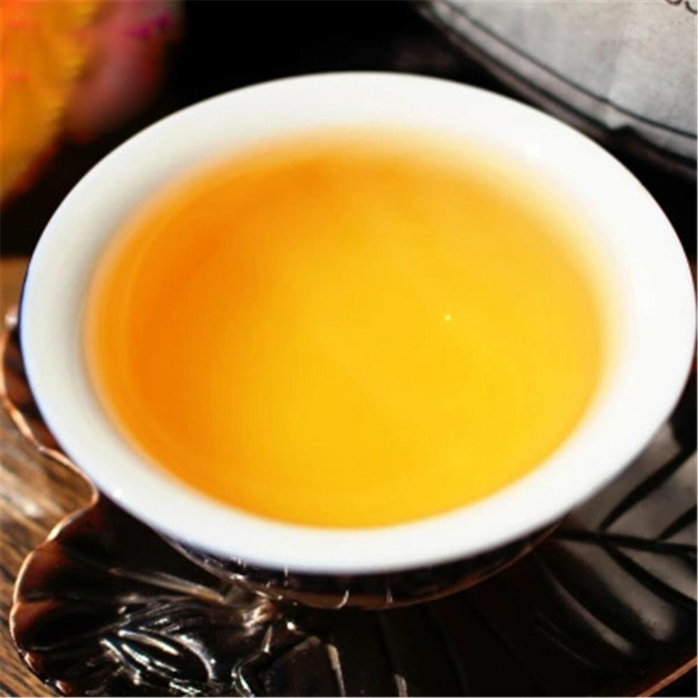 Bingdao Gamla Träd Pu-erh Te Kaka Yunnan Grön 357g
