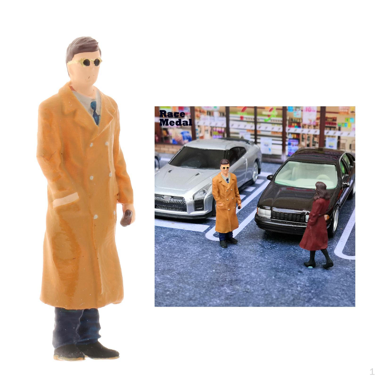 1/64 Figures Scale Diorama Hand Painted Statues Characters Doll Street Male Yellow