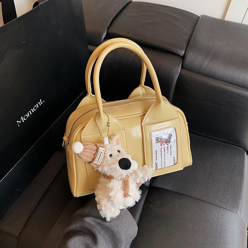 Small bag women's spring summer new fashion niche design messenger bag portable pillow bag