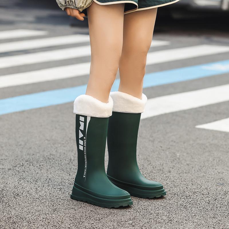 Low-heeled fashion long rain boots women's non-slip high-tube water shoes kitchen pvc women's rain shoes high-top women's soft rubber shoes