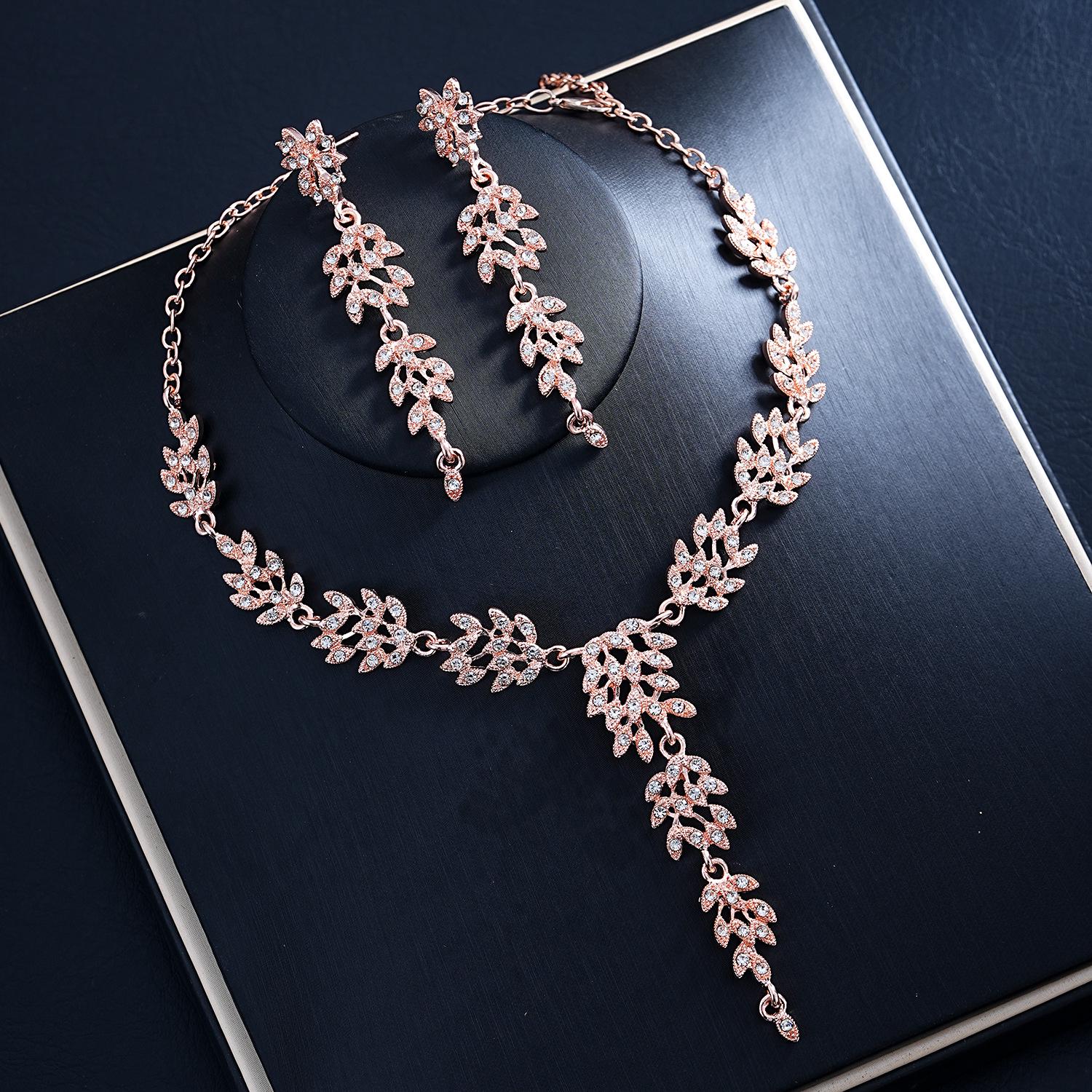 European Style Crystal Rhinestone Bridal Necklace and Earring Set