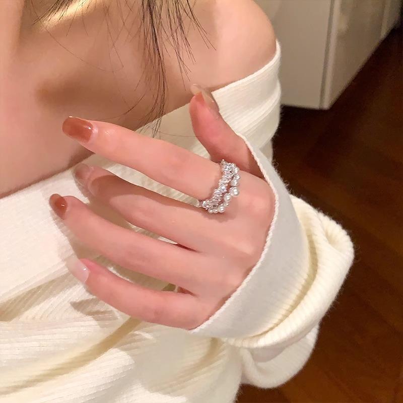 Bagues Coréennes Fausse Perle de Cristal pour Femmes Élégantes Irrégulières Ouvertes Bagues de Doigt Déclaration de Mode Accessoires de Bijoux de Fête Cadeaux