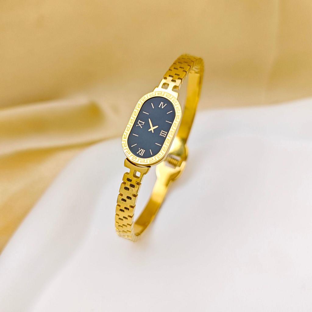 Roman Dial Titanium Steel Non-Fading Bracelet: Luxurious Hollow Strap Watch Bangle Jewelry