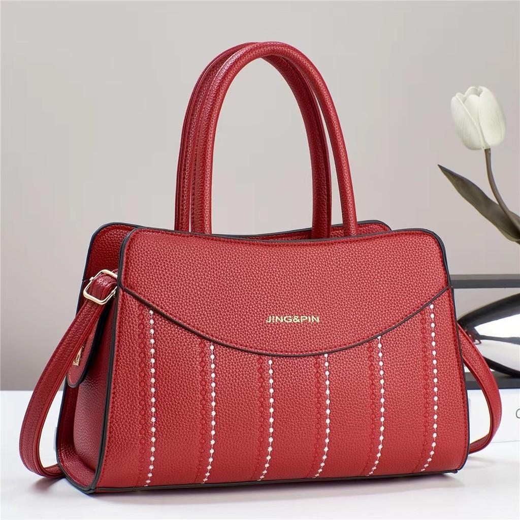 Stylish Soft Pu Leather Tote Bag For Moms Large Capacity Daily Use With Chain Detail