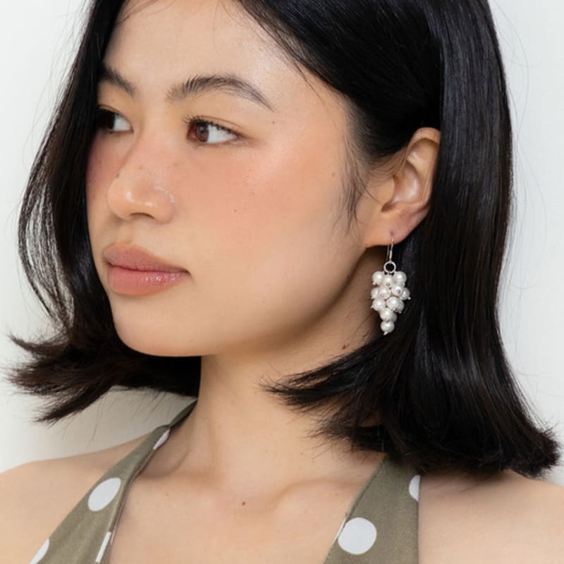 Geegee Pearl Podo Earring - White