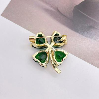 Lucky Plant Brooch French Retro Green Corsage Fixed Clothes Pin Buckle Jewelry
