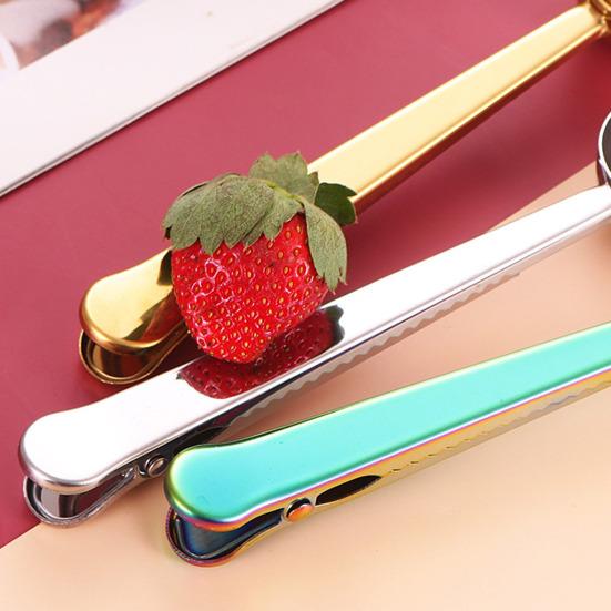 2-in-1 Stainless Steel Coffee Scoop Bag Sealer Measuring Spoon with Built-In Clip Rust-Proof Dishwasher Safe Kitchen Essential for Coffee Milk Powder