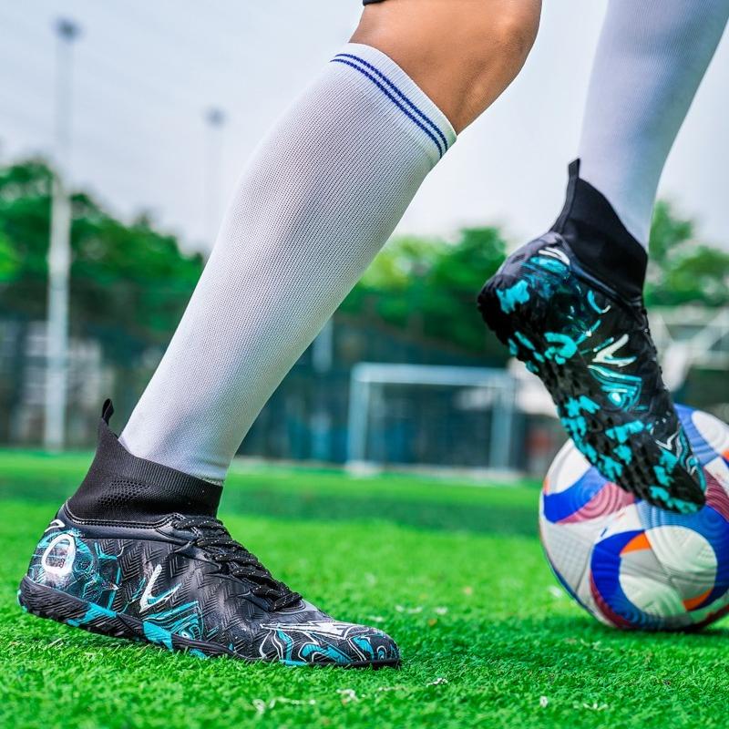 Size 34-46 Men/Women's Camouflage Football Boots Rubber Soft Sole Short Nail Artificial Turf Youth Children Football Shoes