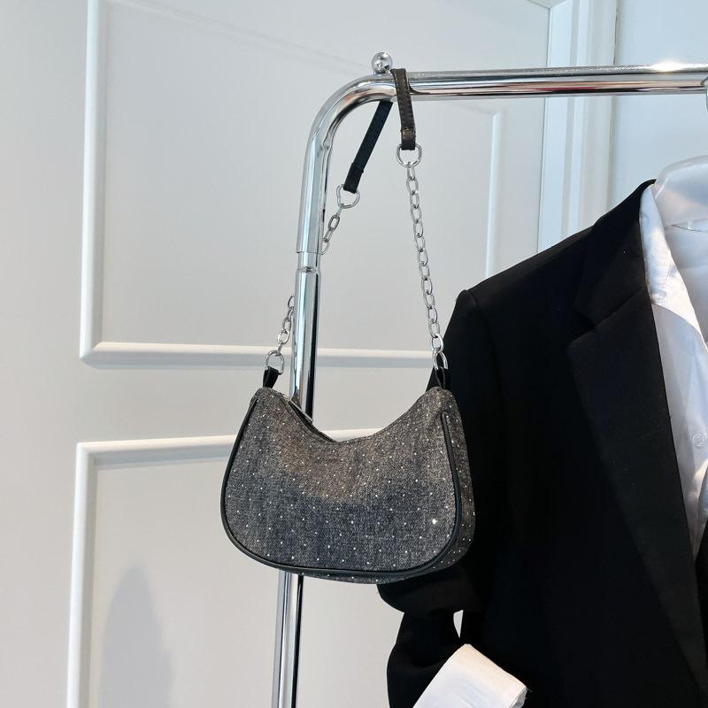 

Популярная маленькая сумка женская летняя новая модная сумка через плечо сумка подмышку сумка-пельмень для поездок чёрный