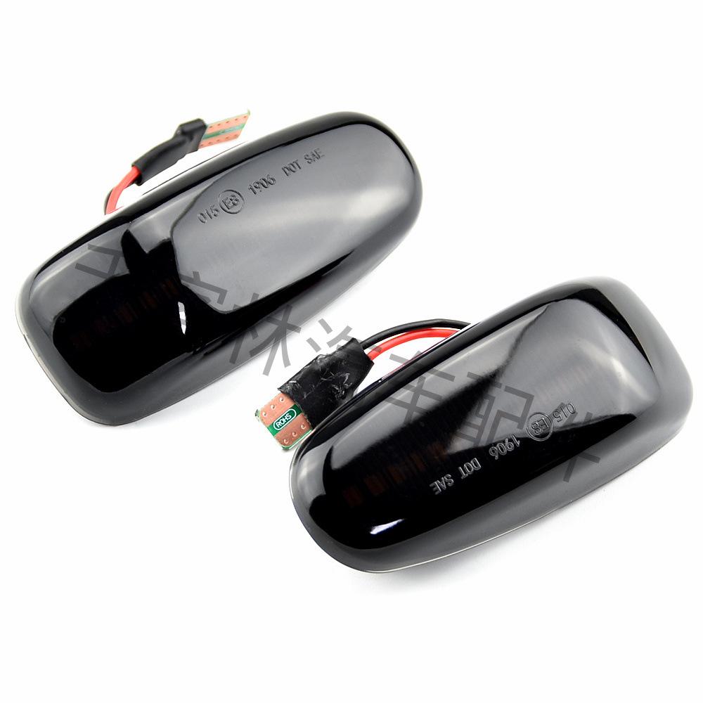 Yellow Flowing Side Turn Signal Lights for Mercedes-Benz W210 W202 W208 R170 W638