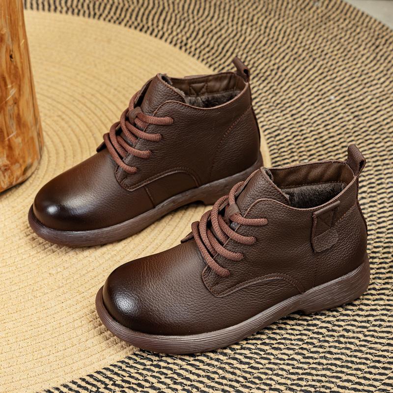 Short Boots  Autumn/winter New Flat Bottom Short Boots Versatile Retro Boots Soft Leather Soft Sole Casual Women