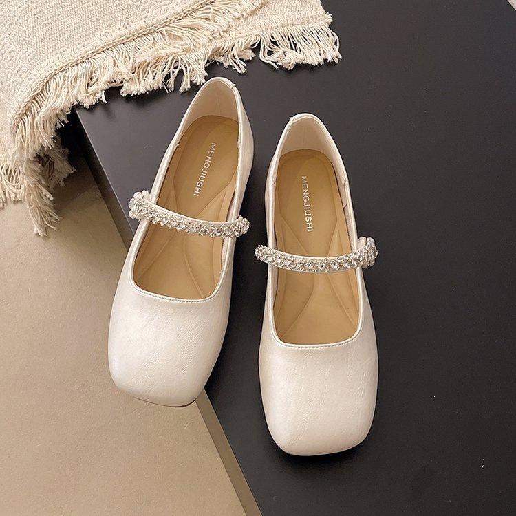 French Mary Jane Square Head Single Shoes Women's Summer 2026 New Flat Bottom with Skirt Ladyshoes Pregnant Women Evening Small Leather Shoes
