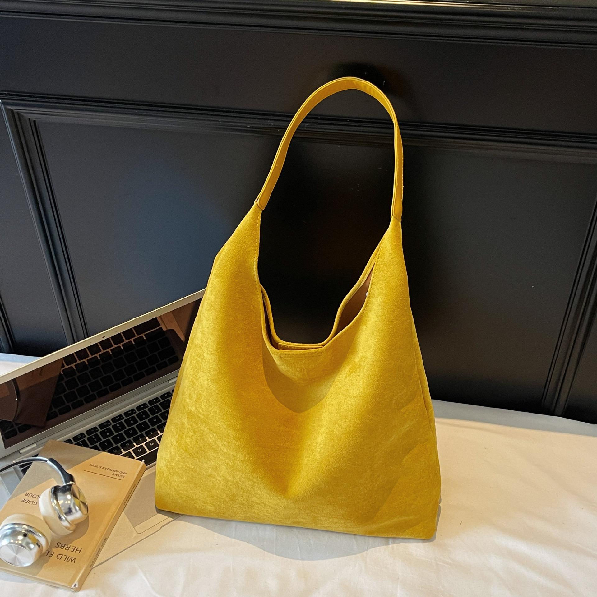 2023 Женская большая замшевая сумка-тоут: Модная ретро сумка через плечо для осени/зимы жёлтый